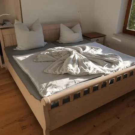 Am Hirschberg Apartman